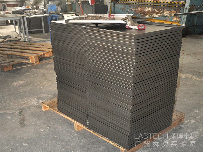 全鋼實驗臺生產車間